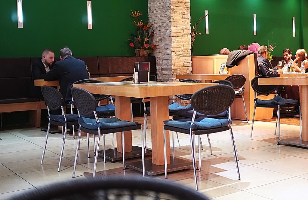 Penzion Gremium Hotel Bratislava Eksteriør billede