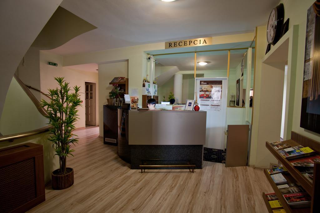Penzion Gremium Hotel Bratislava Eksteriør billede