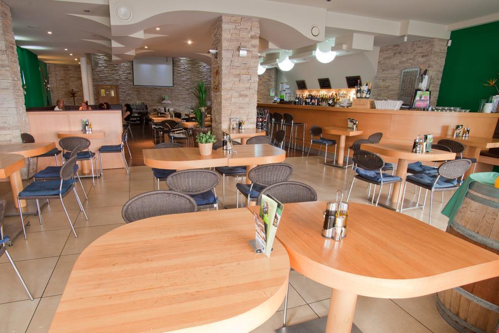 Penzion Gremium Hotel Bratislava Eksteriør billede