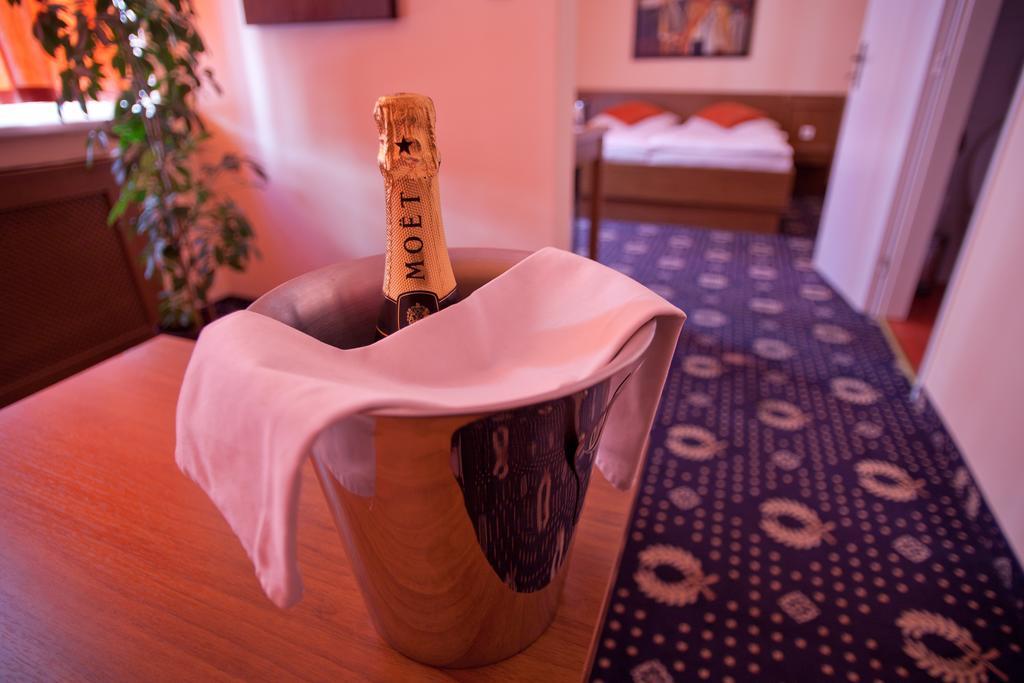 Penzion Gremium Hotel Bratislava Eksteriør billede